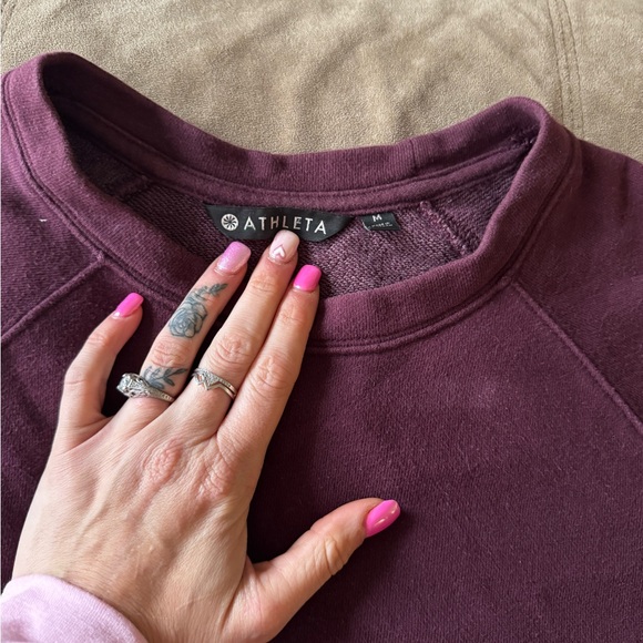 Athleta crew neck - Picture 2 of 3